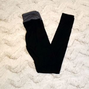 So perfect yoga leggings, black,XS, EUC
